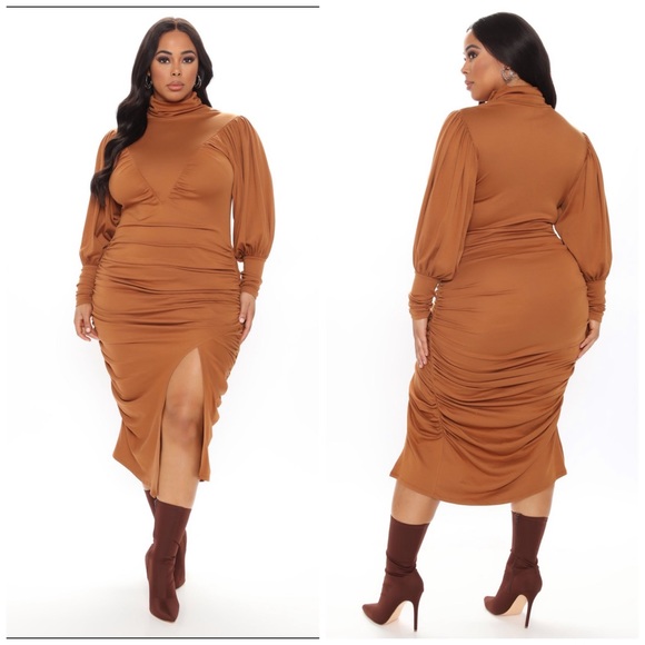 Fashion Nova Runched Dress - Picture 1 of 2